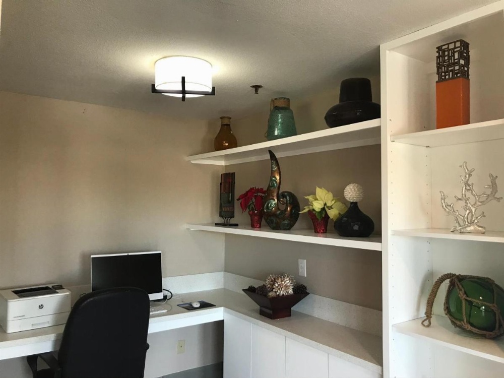 Country Inn & Suites by Radisson, Monterey Beachfront-Marina, CA Image 6