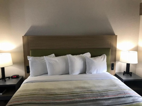 Country Inn & Suites by Radisson, Monterey Beachfront-Marina, CA image 10