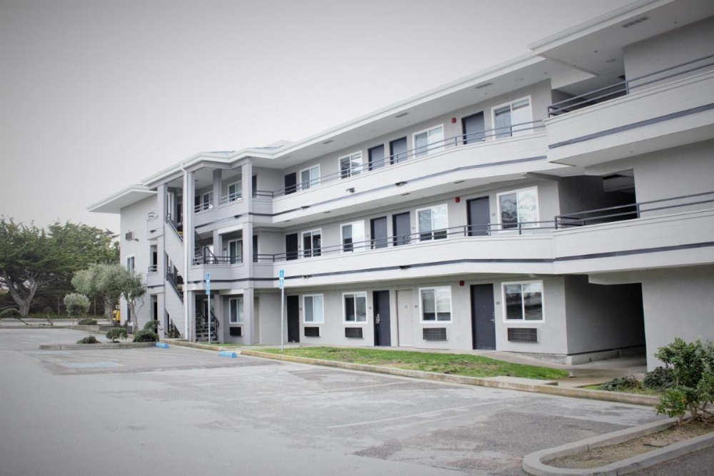 Country Inn & Suites by Radisson, Monterey Beachfront-Marina, CA Image 18